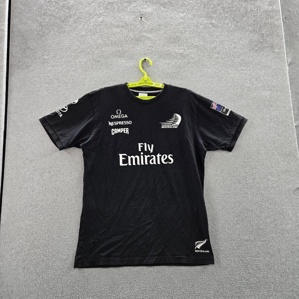Sail Racing Emirates‎ Men Shirt S Black  New Zealand Team Logo Short Sleeve